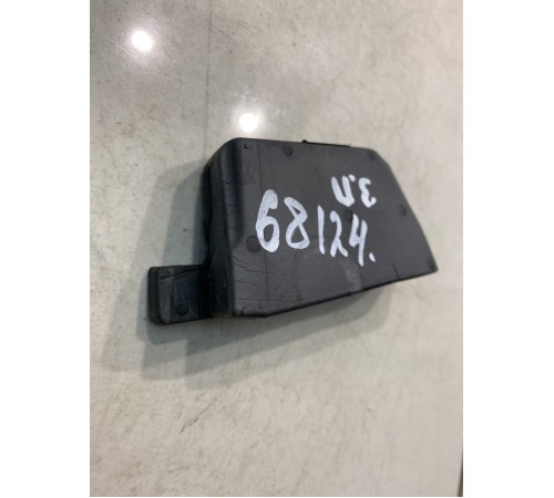 Уплотнитель двери (задний, правый)