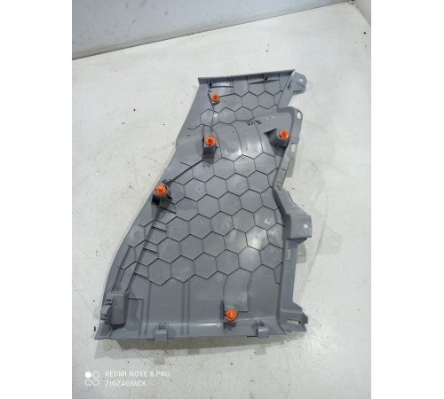 Обшивка стойки(задняя левая)