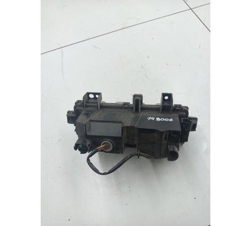 Противотуманная фара ПТФ передняя правая