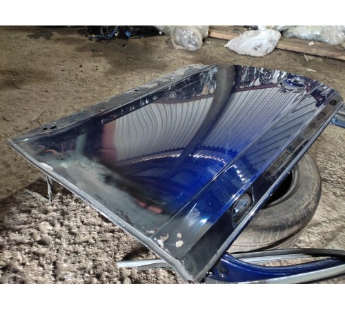 Дверь (передняя правая)