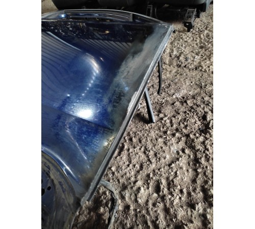 Дверь (передняя правая)