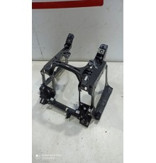 Кронштейн(крепление) центральной консоли