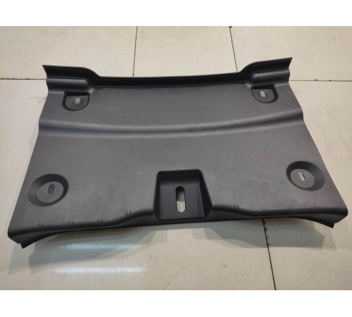 Обшивка багажника