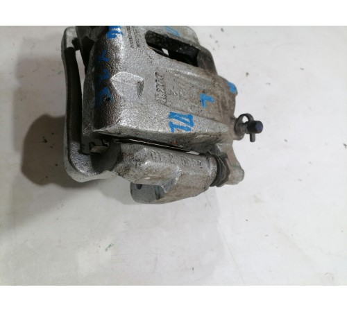 Суппорт тормозной передний левый