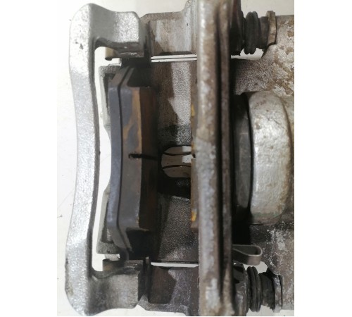 Суппорт тормозной передний левый