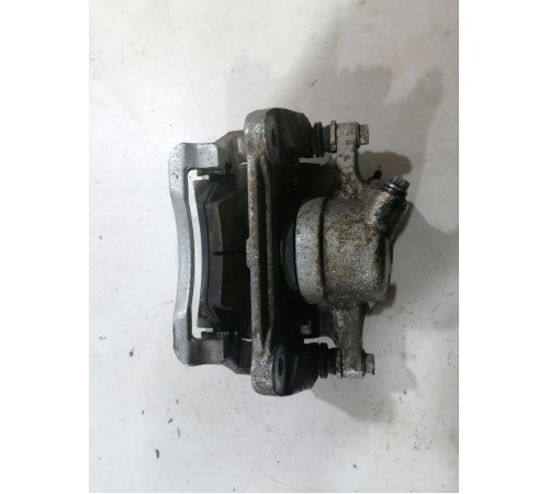 Суппорт тормозной передний левый