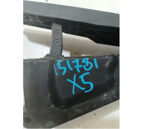 Педаль газа