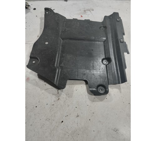 Защита антигравийная левая