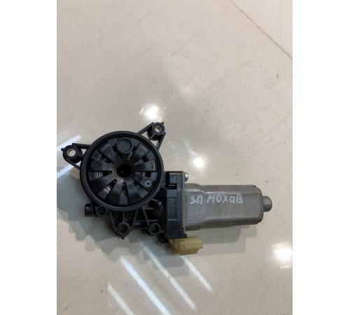 Моторчик стеклоподъемника (задний, правый)