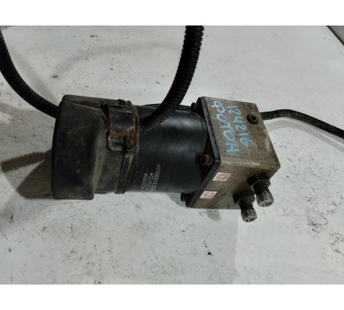 Насос подъема кабины