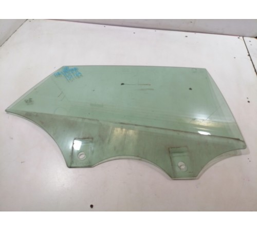 Стекло двери заднее правое