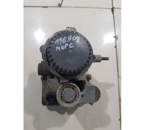 Клапан управления тормозами прицепа