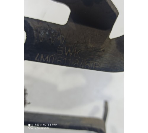 Кронштейн(крепление) тормозного шланга передний правый