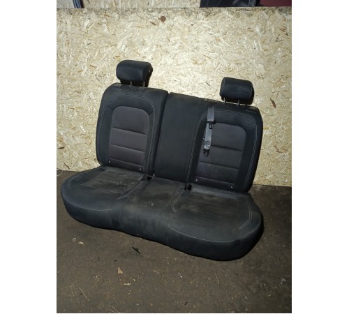 Задний ряд сидений