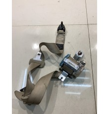 Ремень безопасности (задний, правый)