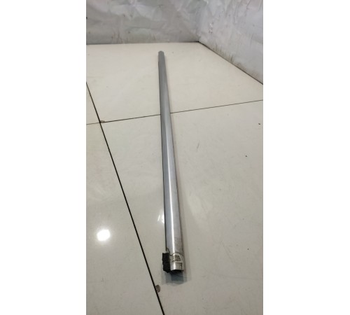 Уплотнитель стекла (передний, левый, наружний)