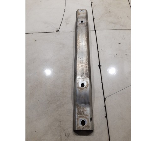 Распорная планка кузова