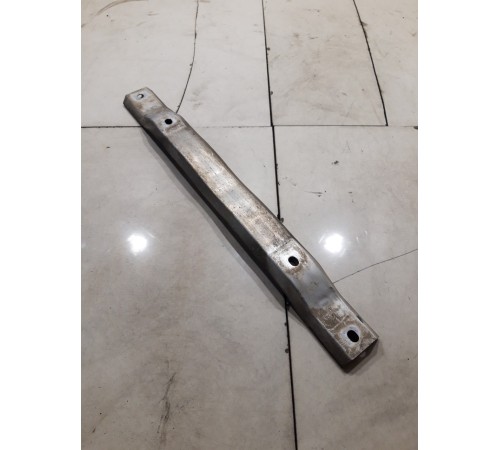 Распорная планка кузова