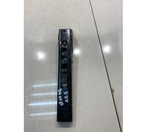 Кронштейн ремня безопасности(левый)