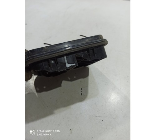 Решетка вентиляционная (левая)