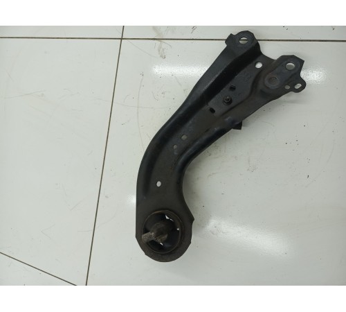 рычаг задний правый 