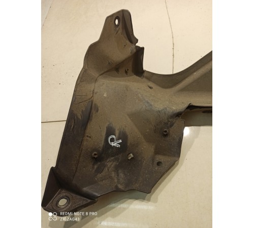 Пыльник крыла(передний правый)