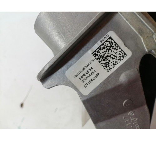 Педаль тормоза