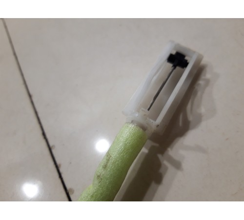 Трос ручки двери (задний левый)