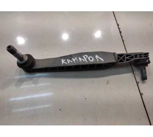 Стойка стабилизатора (передняя, левая)