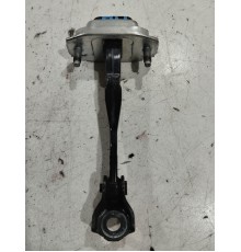 Ограничитель двери(передний левый)