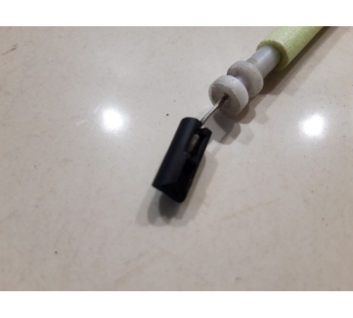 Трос ручки двери (задний левый)