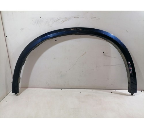 Накладка арки крыла передняя левая