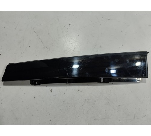 Молдинг двери(задний правый)