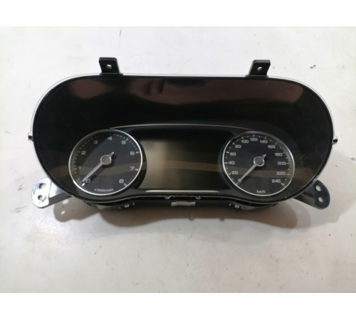 Панель приборов