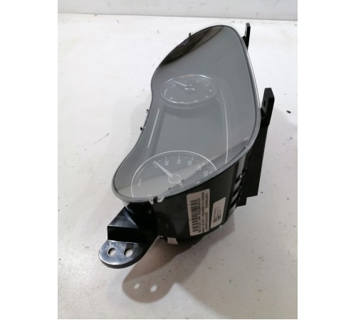 Панель приборов