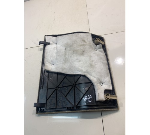 Обшивка багажника