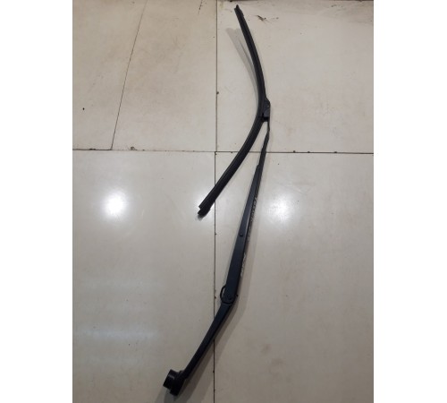 Стеклоочиститель (левый)