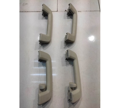 Комплект потолочных ручек