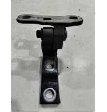 Петля двери (передняя, правая, верхняя)