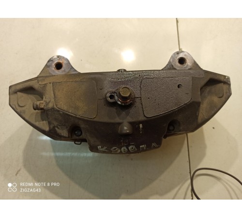 Суппорт(передний левый)