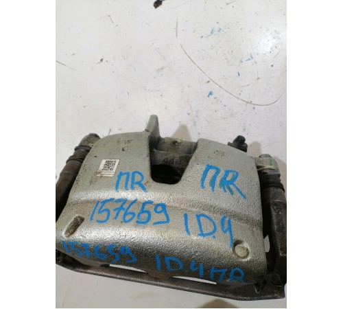 Суппорт передний правый