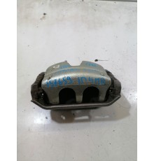 Суппорт передний правый