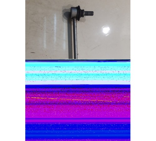 Стойка переднего стабилизатора