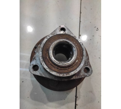 Ступица (передняя, правая)