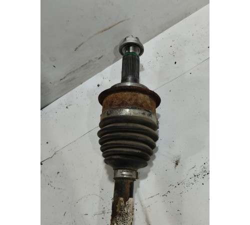 Привод (полуось) передний левый