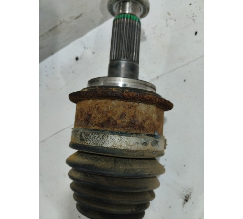 Привод (полуось) передний левый