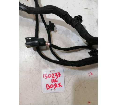 Электропроводка двери передняя левая