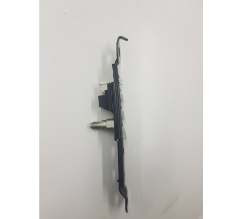 Механизм регулировки ремня по высоте левый