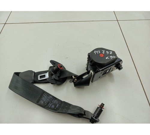 Ремень безопасности среднего ряда левый