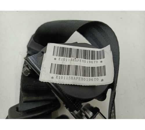 Ремень безопасности среднего ряда левый